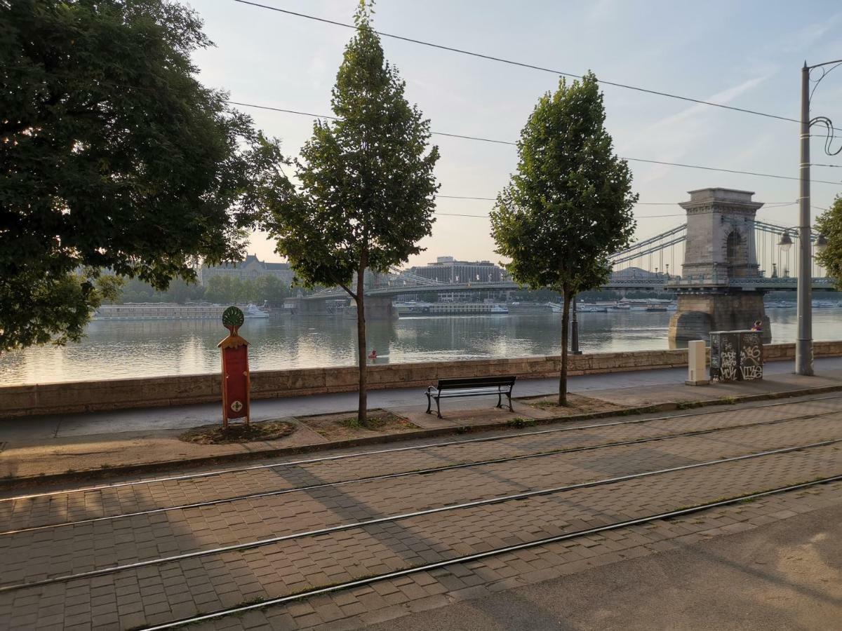 Mickey'S Chain Bridge Apartments Budapest Exterior foto