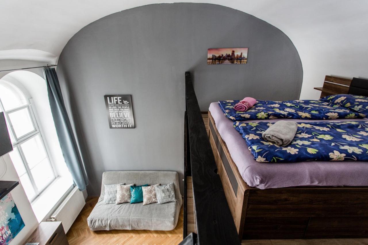 Mickey'S Chain Bridge Apartments Budapest Exterior foto